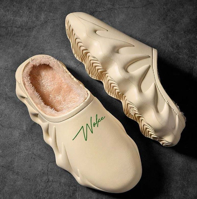 Crème & Green Woke Slippers